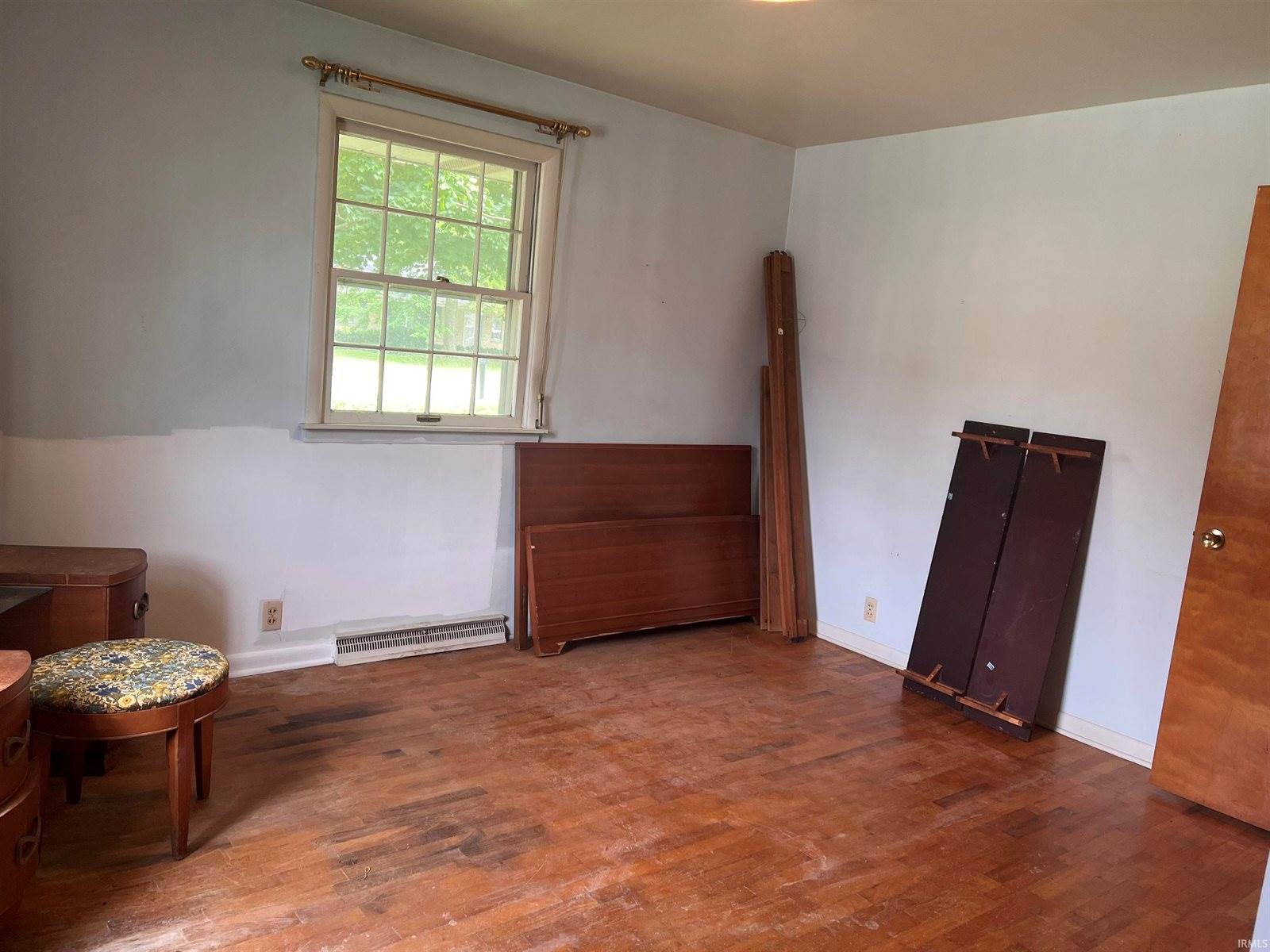 3811 N Locust Street, Muncie, IN 47304