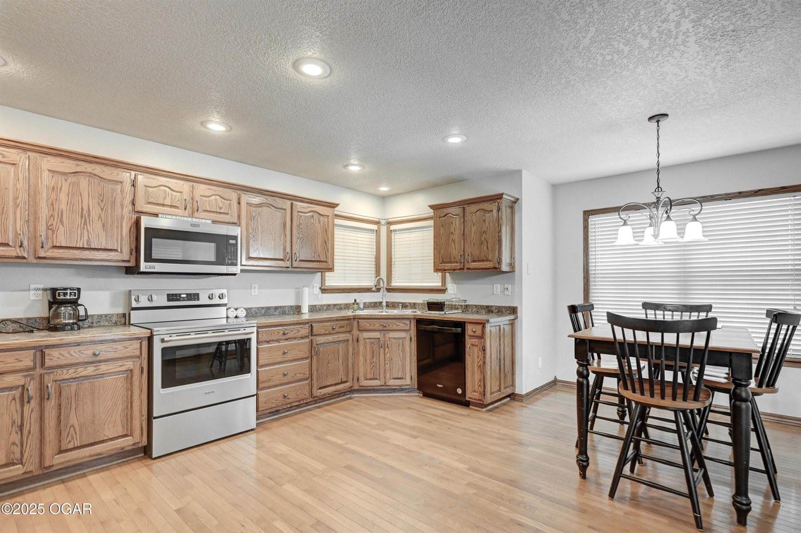 119 Jill Boulevard, Webb City, MO 64870