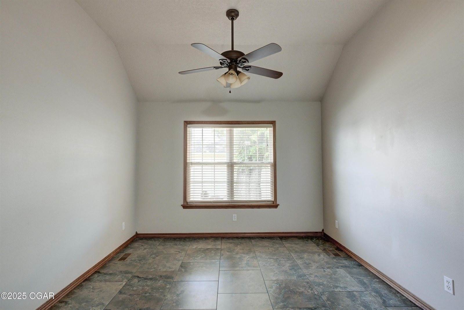 119 Jill Boulevard, Webb City, MO 64870