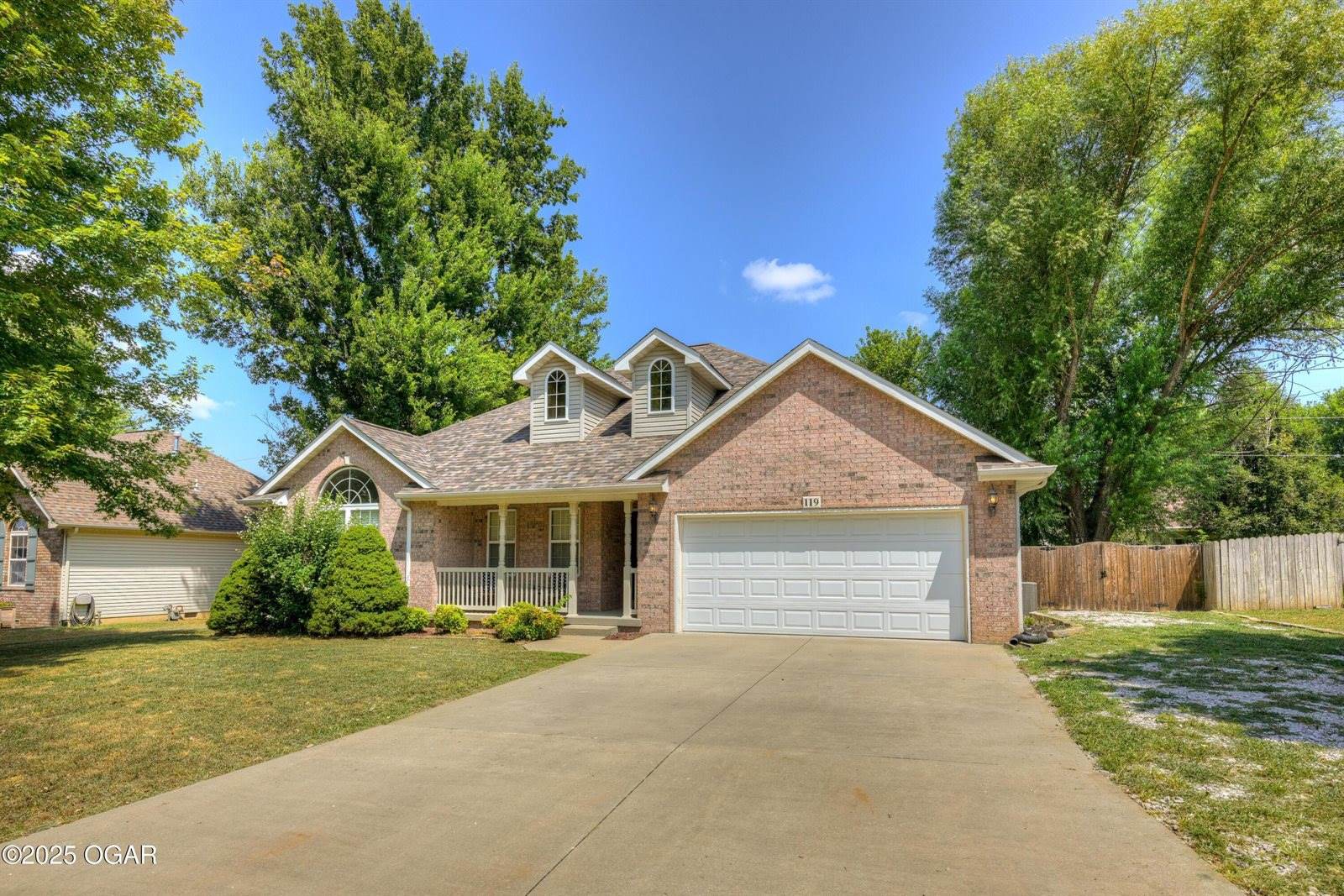 119 Jill Boulevard, Webb City, MO 64870