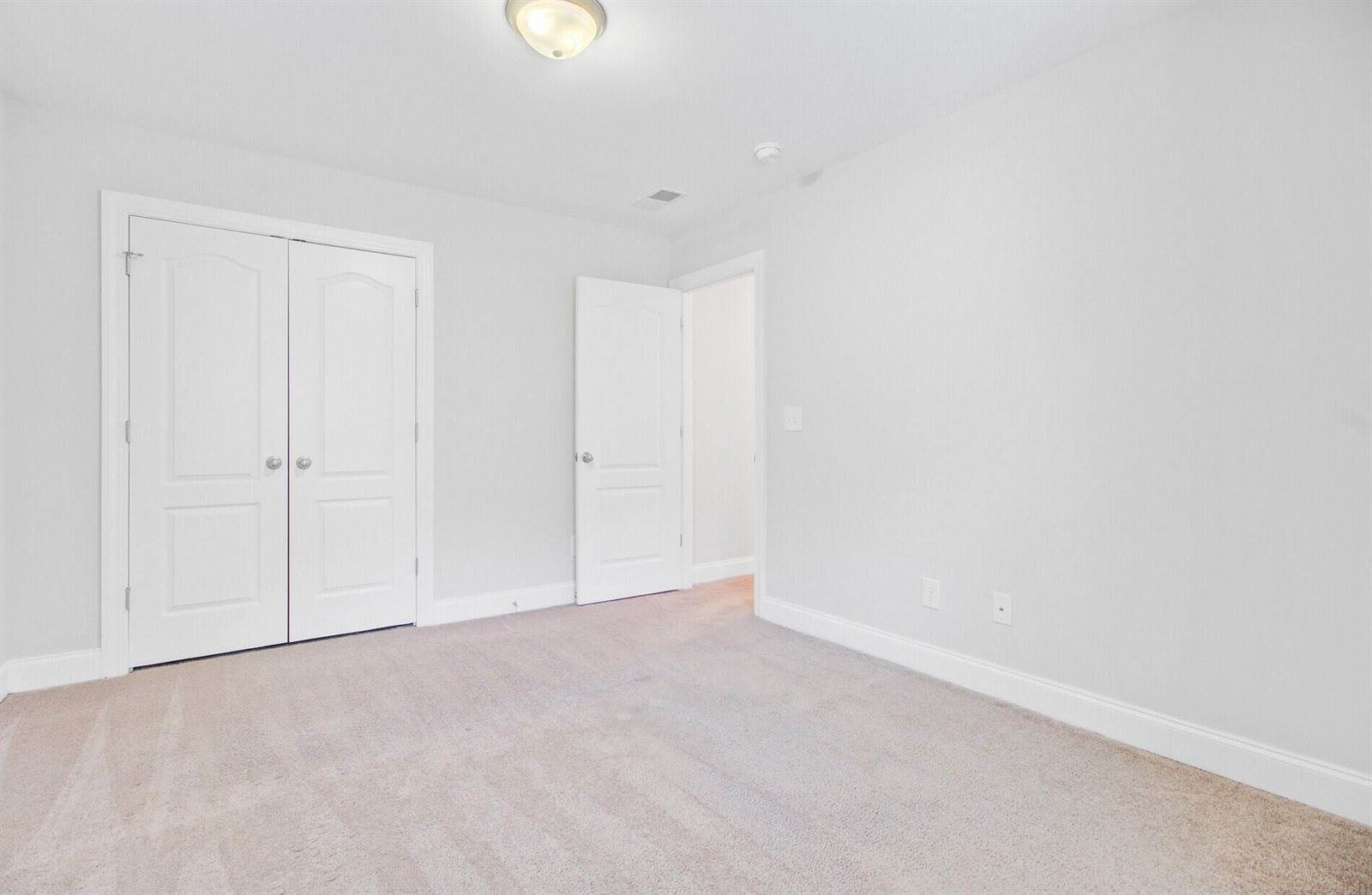 5415 Clairmont Lane, North Charleston, SC 29420