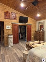 1131 County Road 1203, Maud, TX 75567