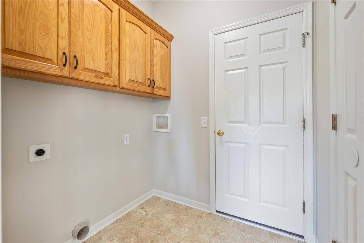 4792 Cedarbrook Drive, Council Bluffs, IA 51503