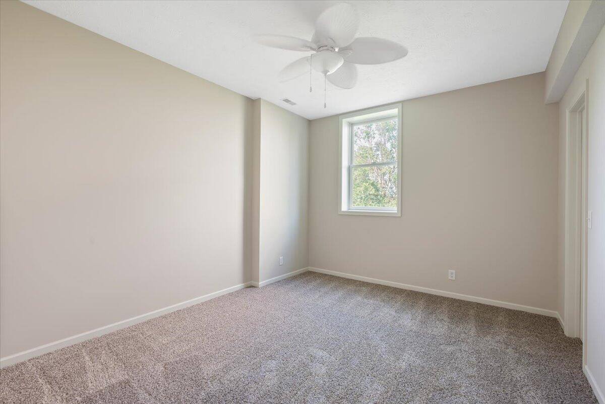 4792 Cedarbrook Drive, Council Bluffs, IA 51503