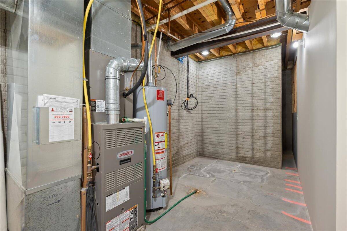 4792 Cedarbrook Drive, Council Bluffs, IA 51503