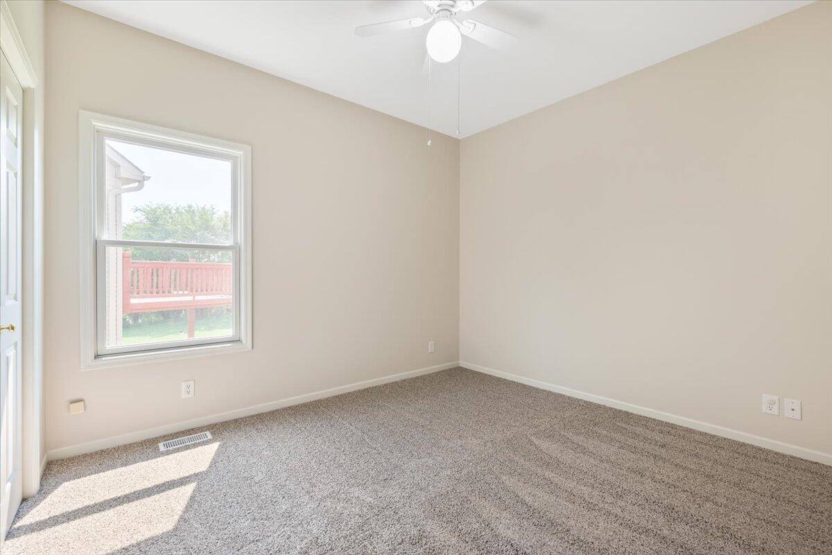 4792 Cedarbrook Drive, Council Bluffs, IA 51503