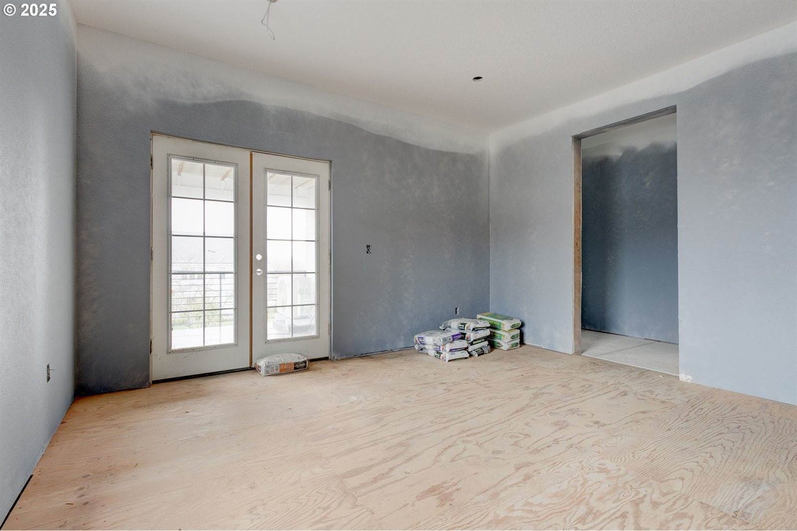 824 Center St, OregonCity, OR 97045