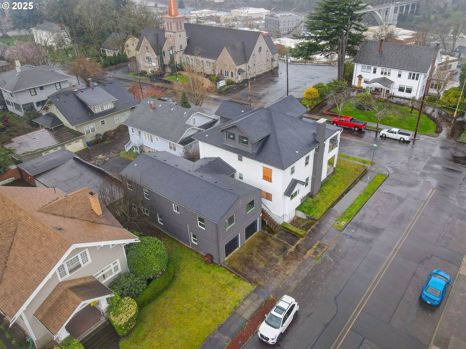 824 Center St, OregonCity, OR 97045