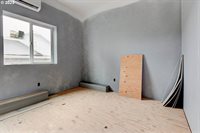 824 Center St, OregonCity, OR 97045