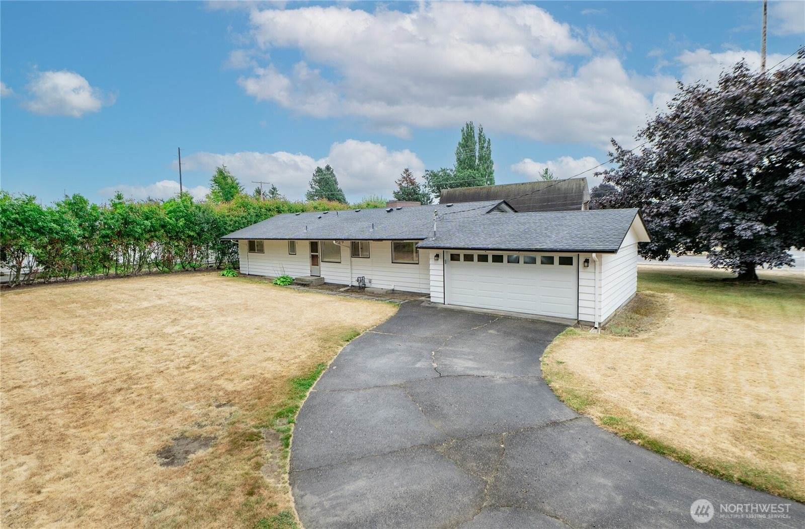 901 East Grover Street, Lynden, WA 98264