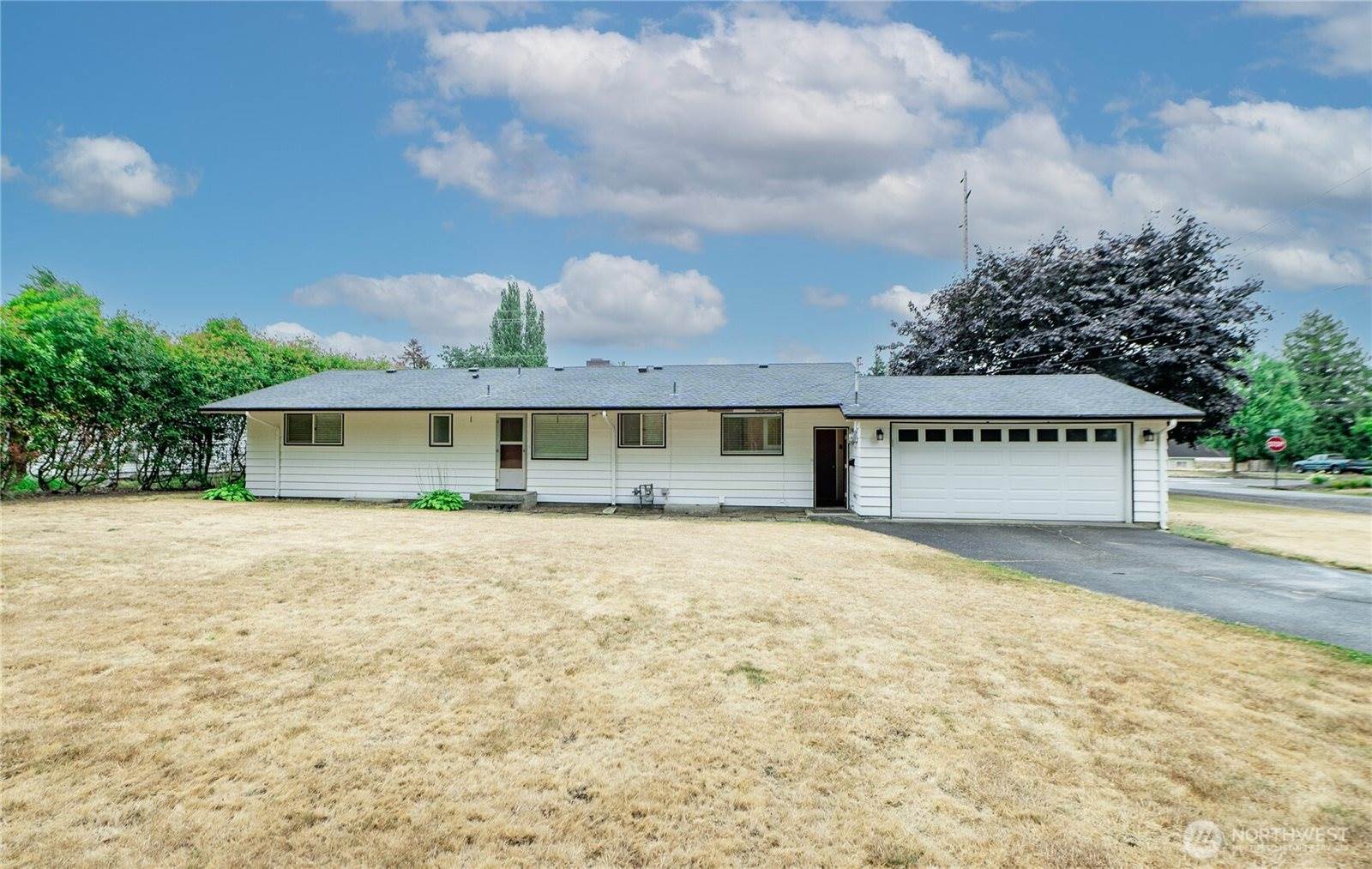 901 East Grover Street, Lynden, WA 98264