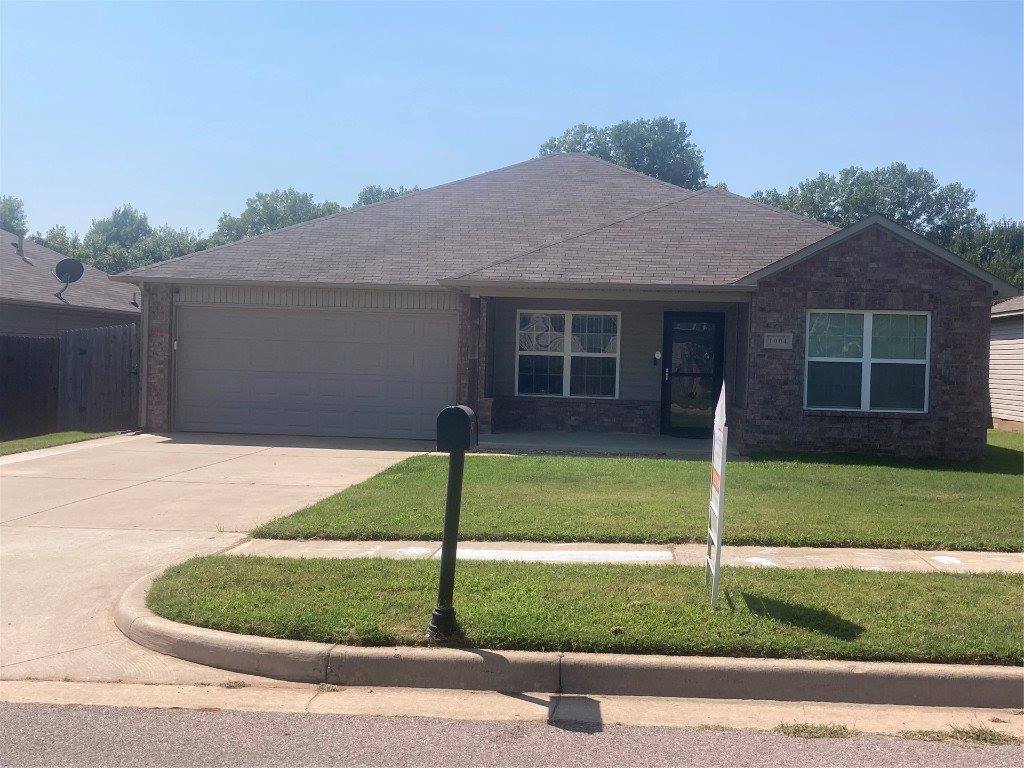 1004 Claystone Way, Noble, OK 73068