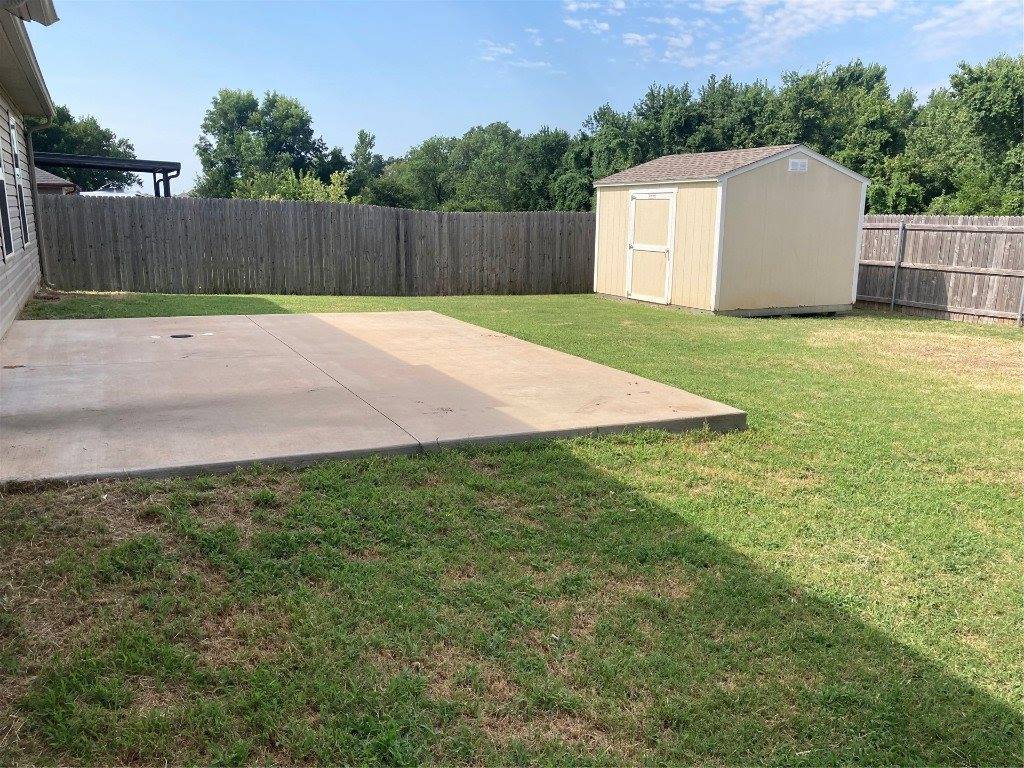 1004 Claystone Way, Noble, OK 73068