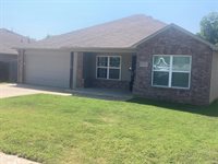 1004 Claystone Way, Noble, OK 73068