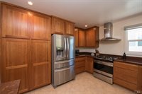 115 Commercial Street, Cloverdale, CA 95425