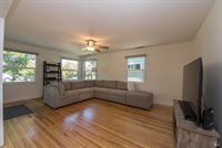 115 Commercial Street, Cloverdale, CA 95425