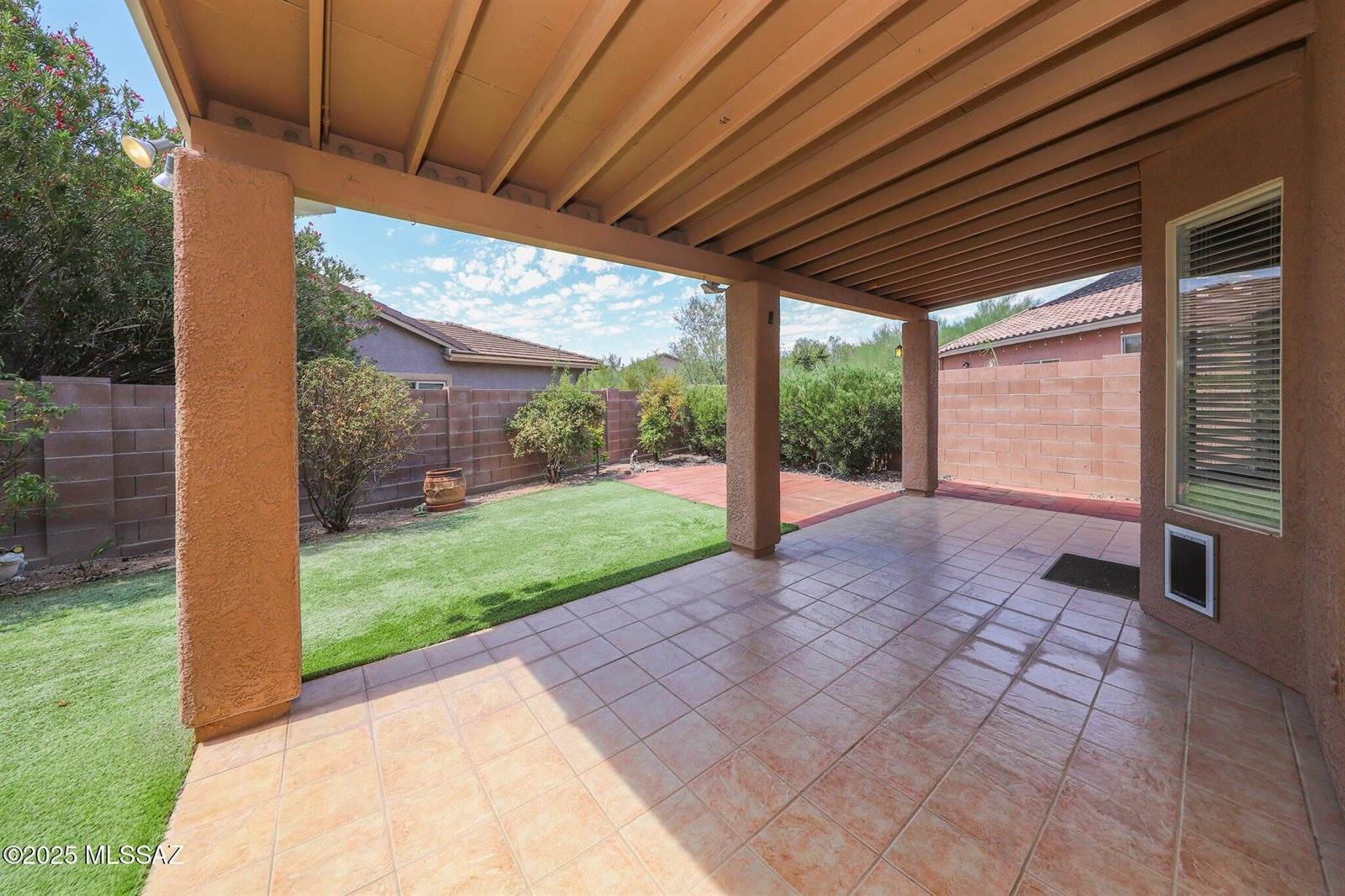 3263 North Meadow Mine Place, Tucson, AZ 85745