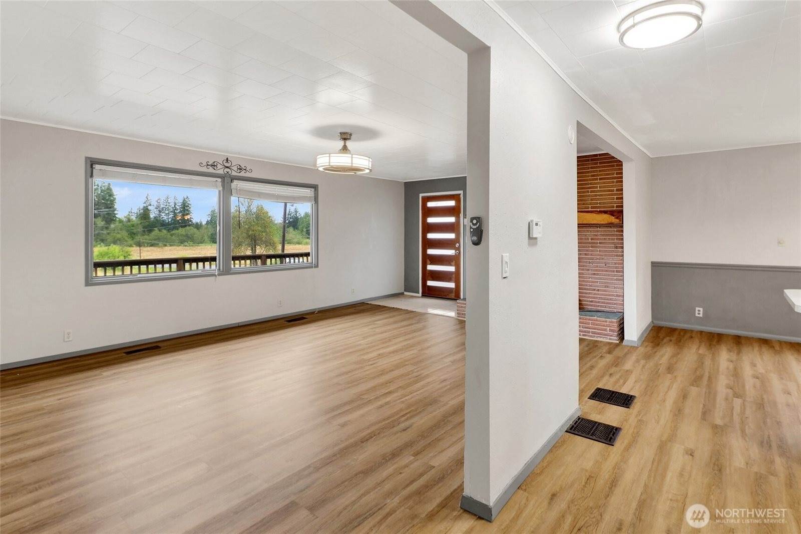 4516 Lincoln Road, Blaine, WA 98230