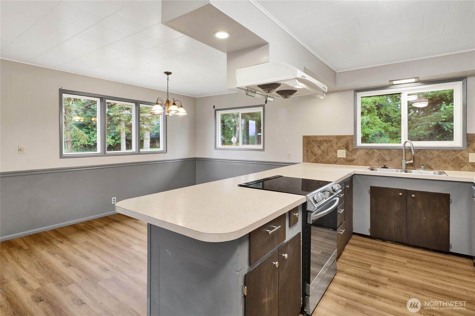 4516 Lincoln Road, Blaine, WA 98230