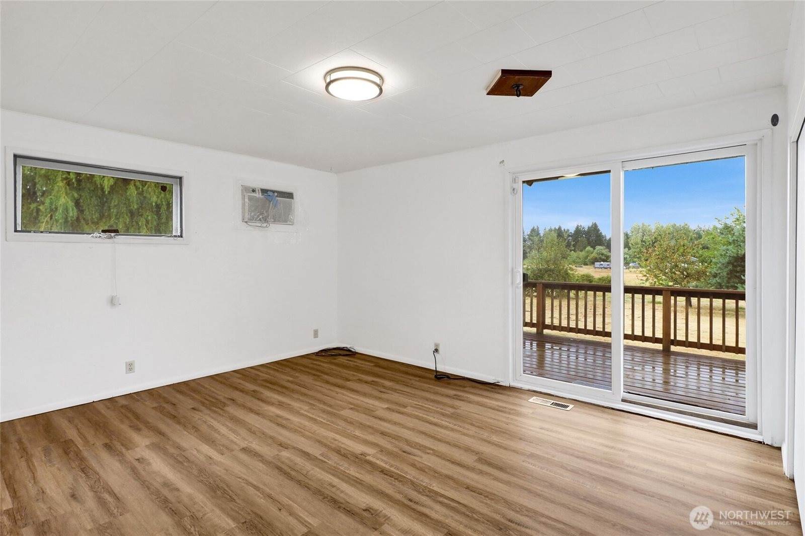 4516 Lincoln Road, Blaine, WA 98230