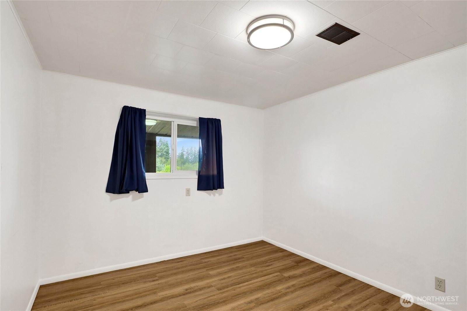 4516 Lincoln Road, Blaine, WA 98230