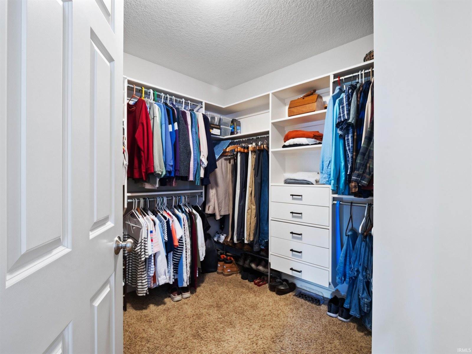 1106 Brandon Way, Fort Wayne, IN 46845