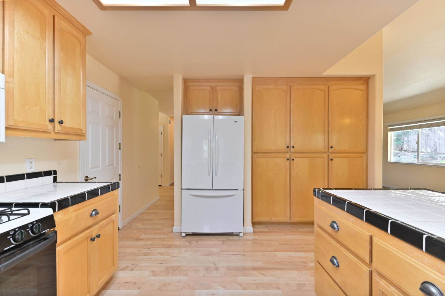 735 Live Oak Drive, Angels Camp, CA 95222