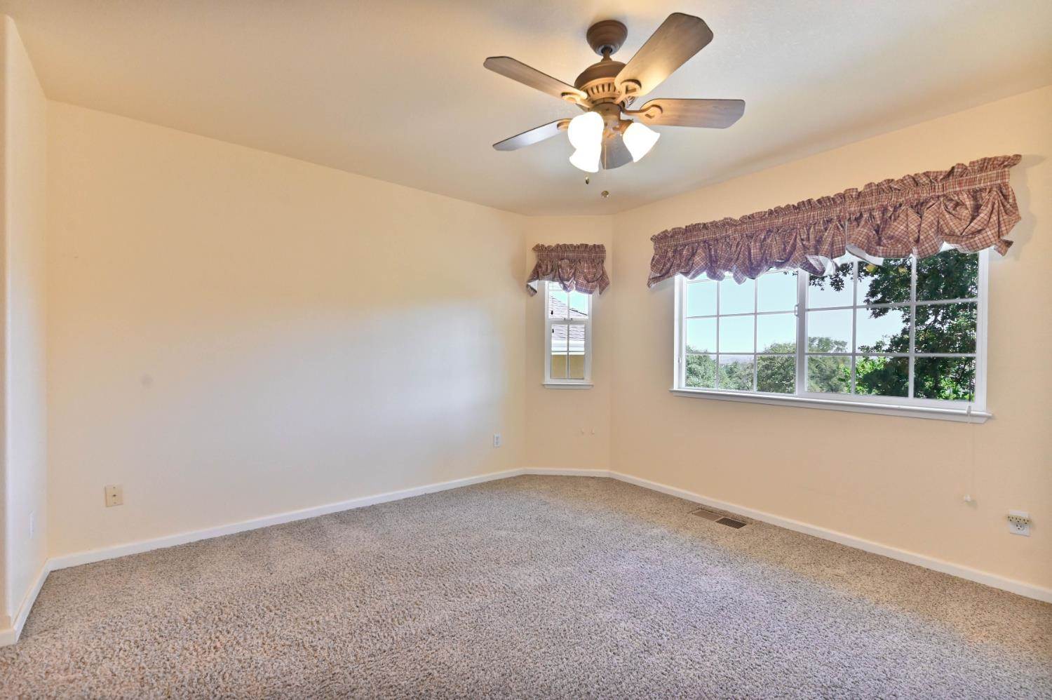 735 Live Oak Drive, Angels Camp, CA 95222