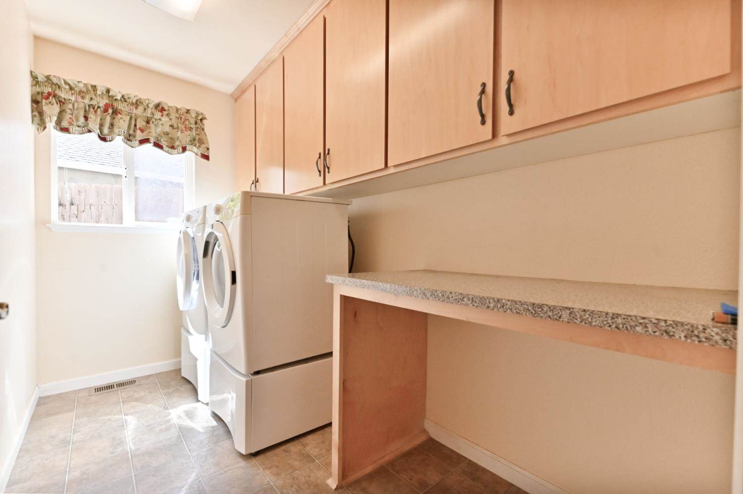 735 Live Oak Drive, Angels Camp, CA 95222