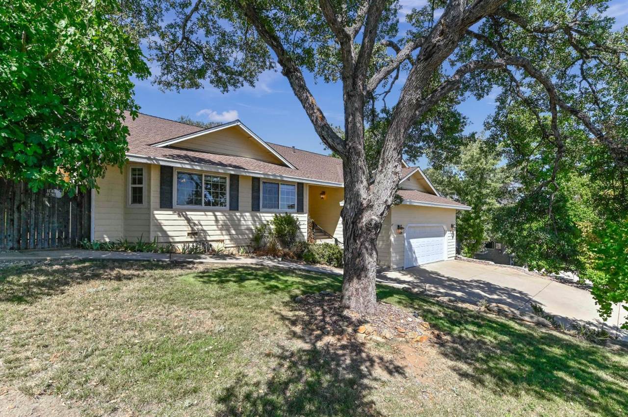 735 Live Oak Drive, Angels Camp, CA 95222