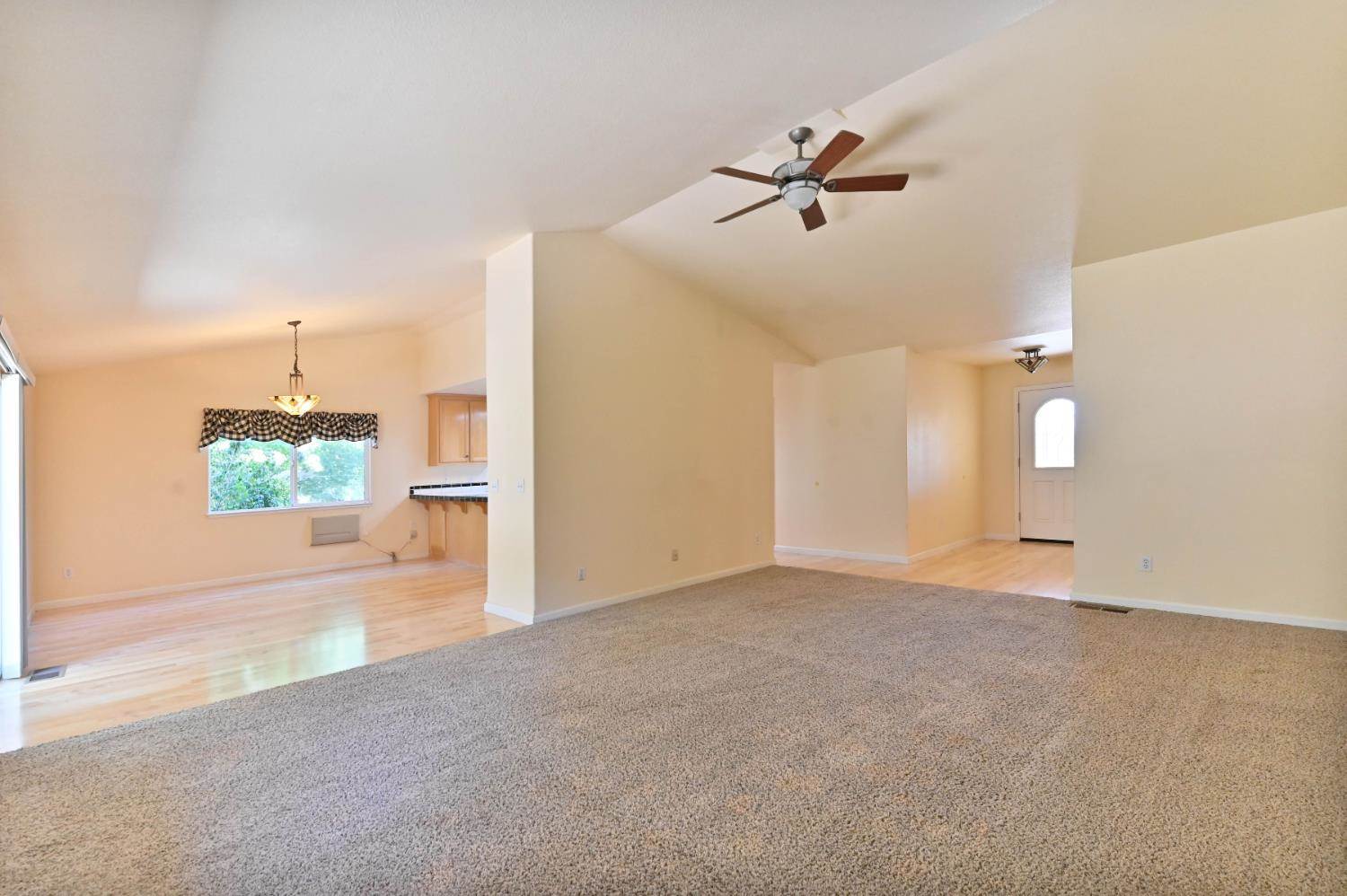 735 Live Oak Drive, Angels Camp, CA 95222