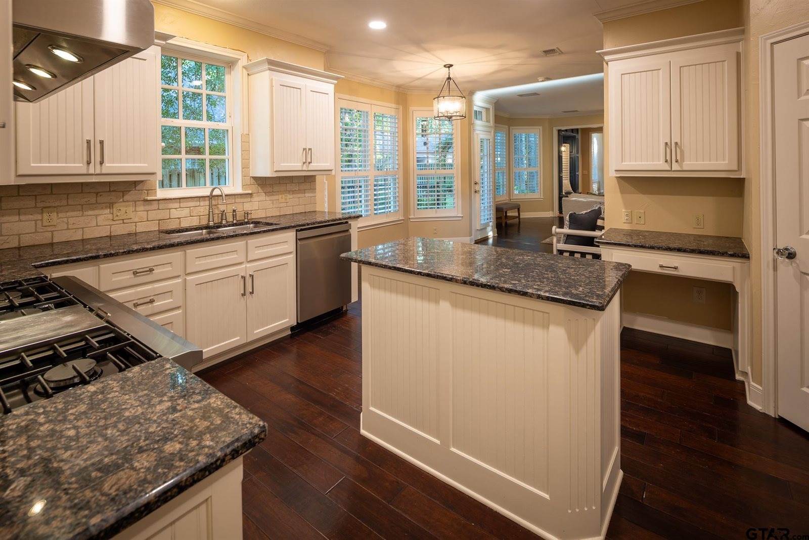 3618 Trailwood Ct, Tyler, TX 75707