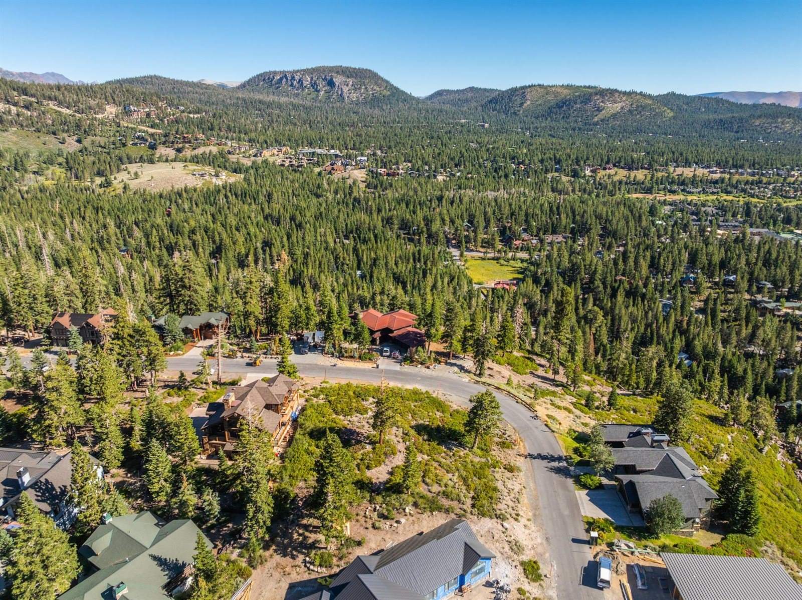 480 Fir Street, Mammoth Lakes, CA 93546