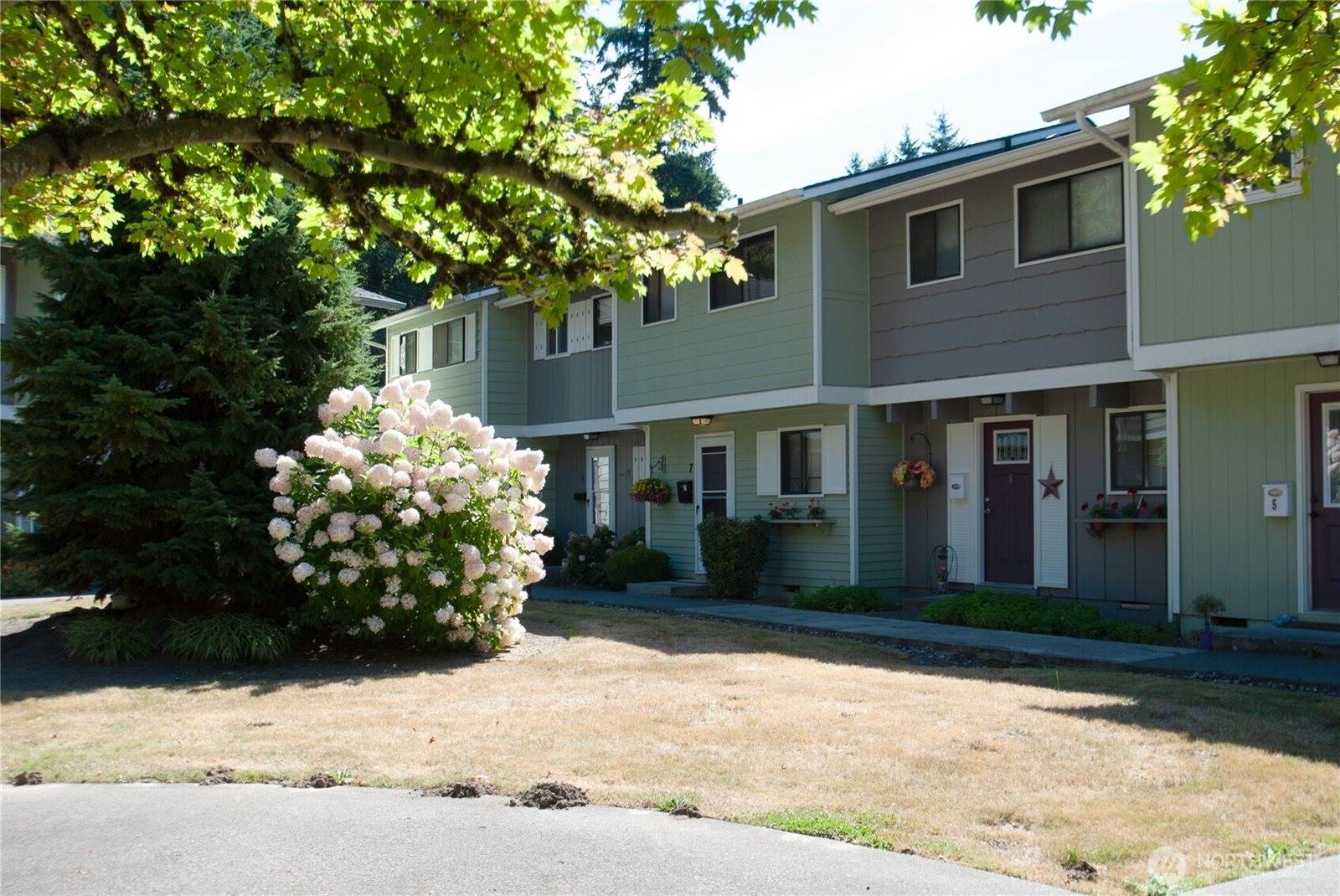 540 North Pine Street, Burlington, WA 98233