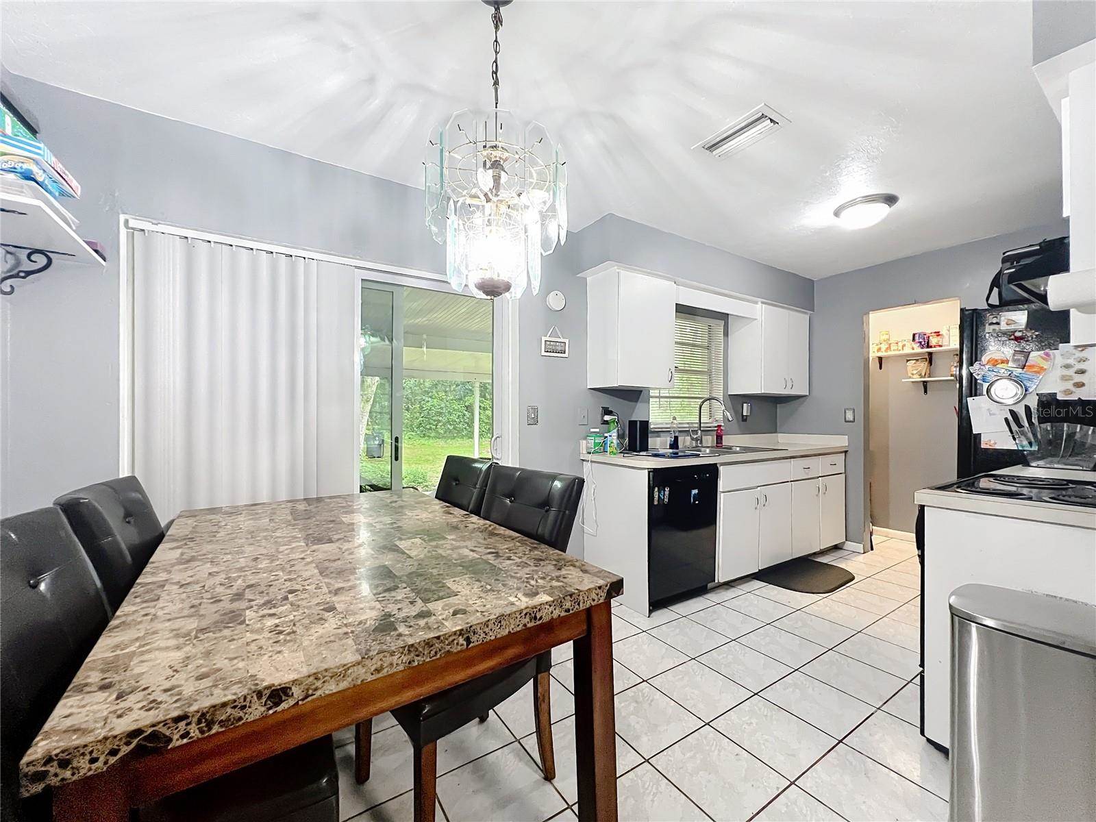 3611 NE 15TH Avenue, Ocala, FL 34479