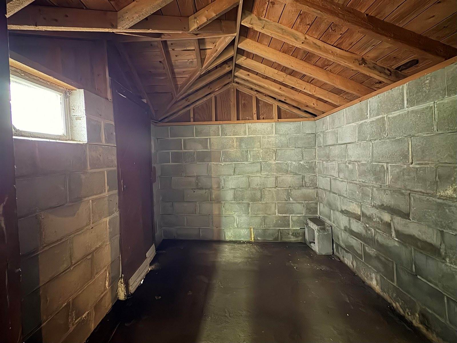 179 Griffin Ridge Road, Mapleton, ME 04757