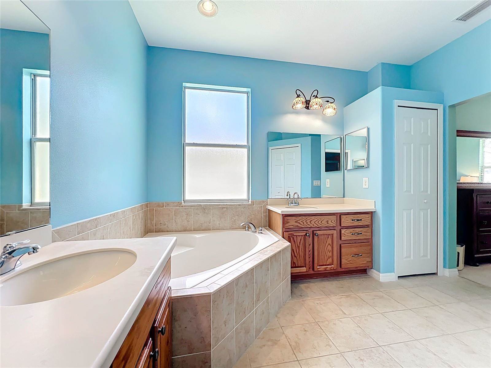 16052 SW 15TH Court, Ocala, FL 34473