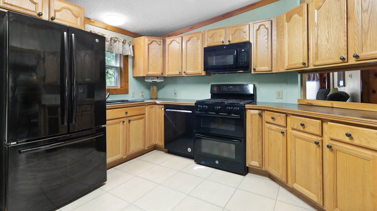 128 Sandy Beach Road, Glenburn, ME 04401