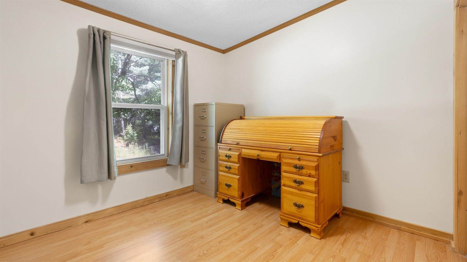 128 Sandy Beach Road, Glenburn, ME 04401