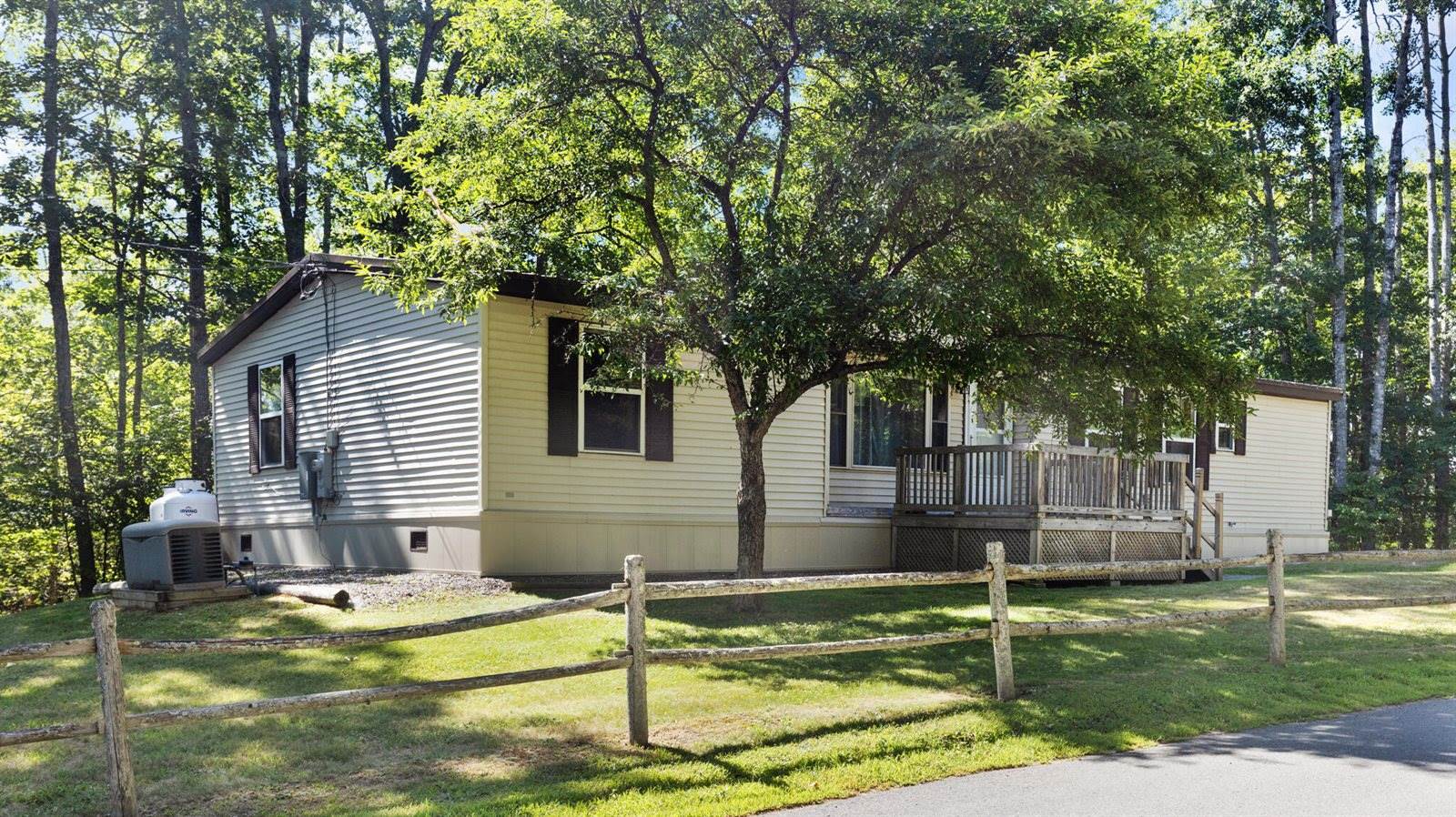 128 Sandy Beach Road, Glenburn, ME 04401