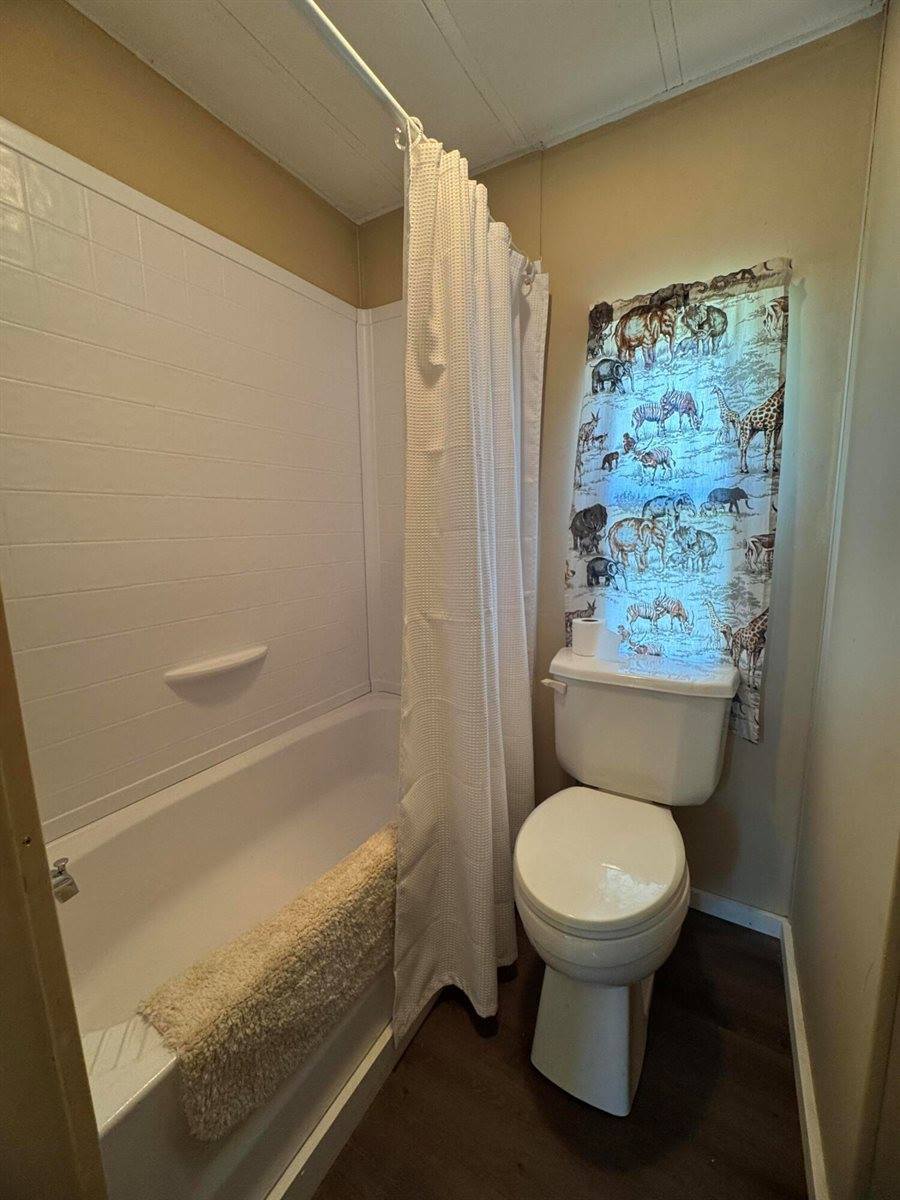 59 High Street, Guilford, ME 04443