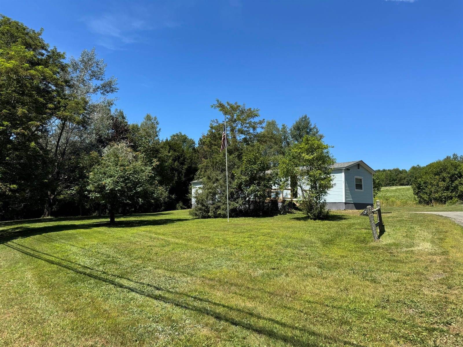 59 High Street, Guilford, ME 04443