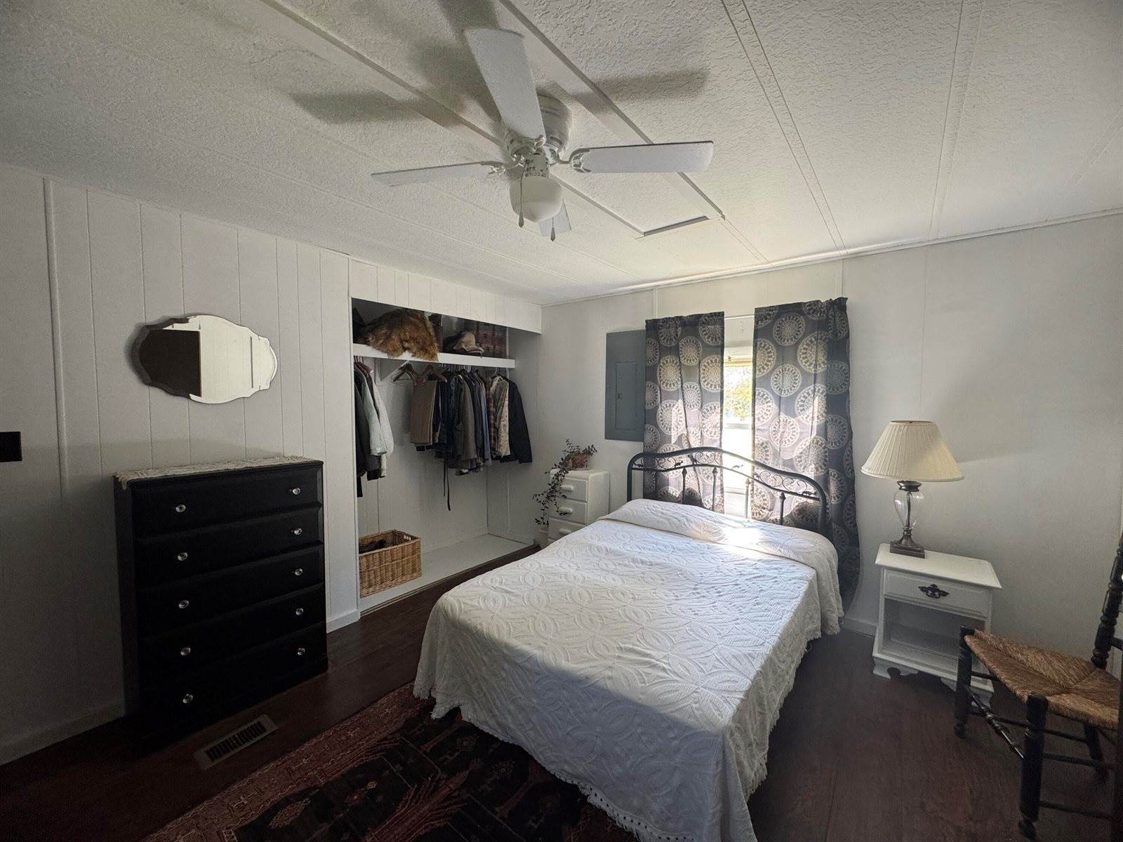 59 High Street, Guilford, ME 04443