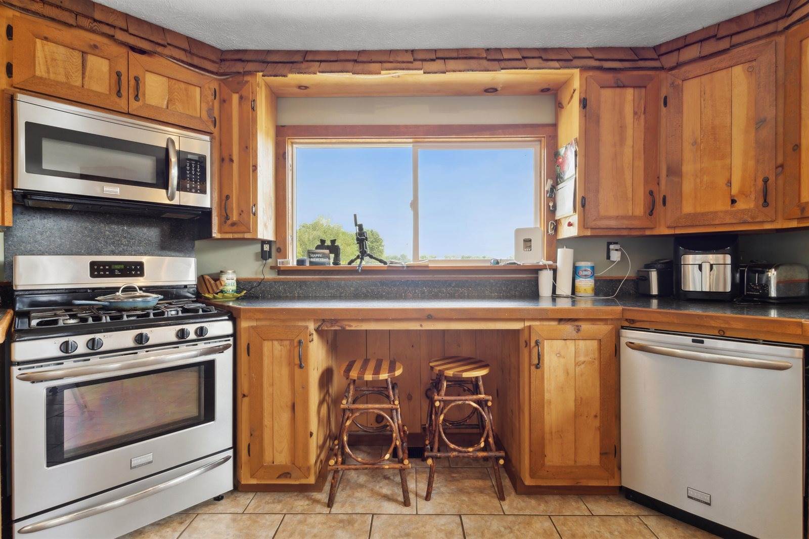 6130 Arbogast Road, Howard City, MI 49329