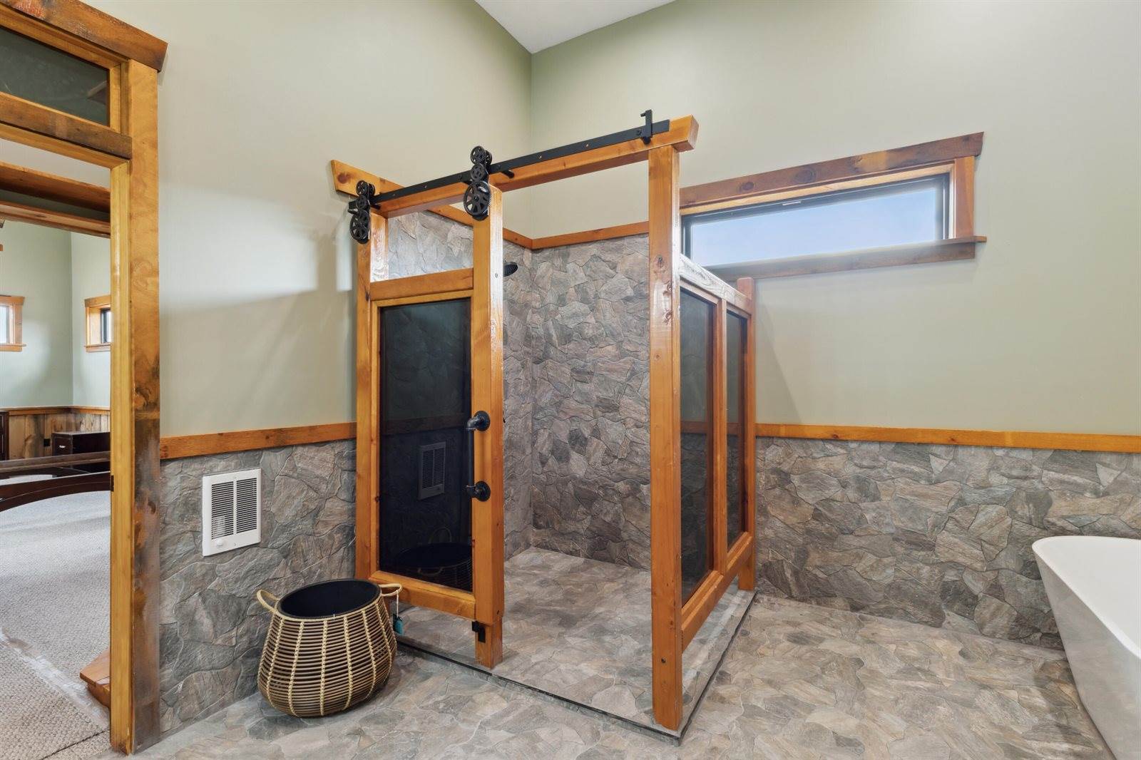 6130 Arbogast Road, Howard City, MI 49329