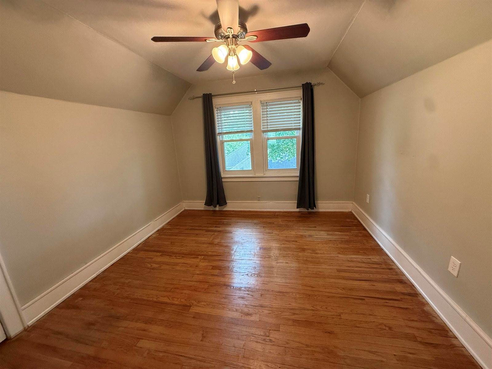 1316 Vassar Drive, Kalamazoo, MI 49001