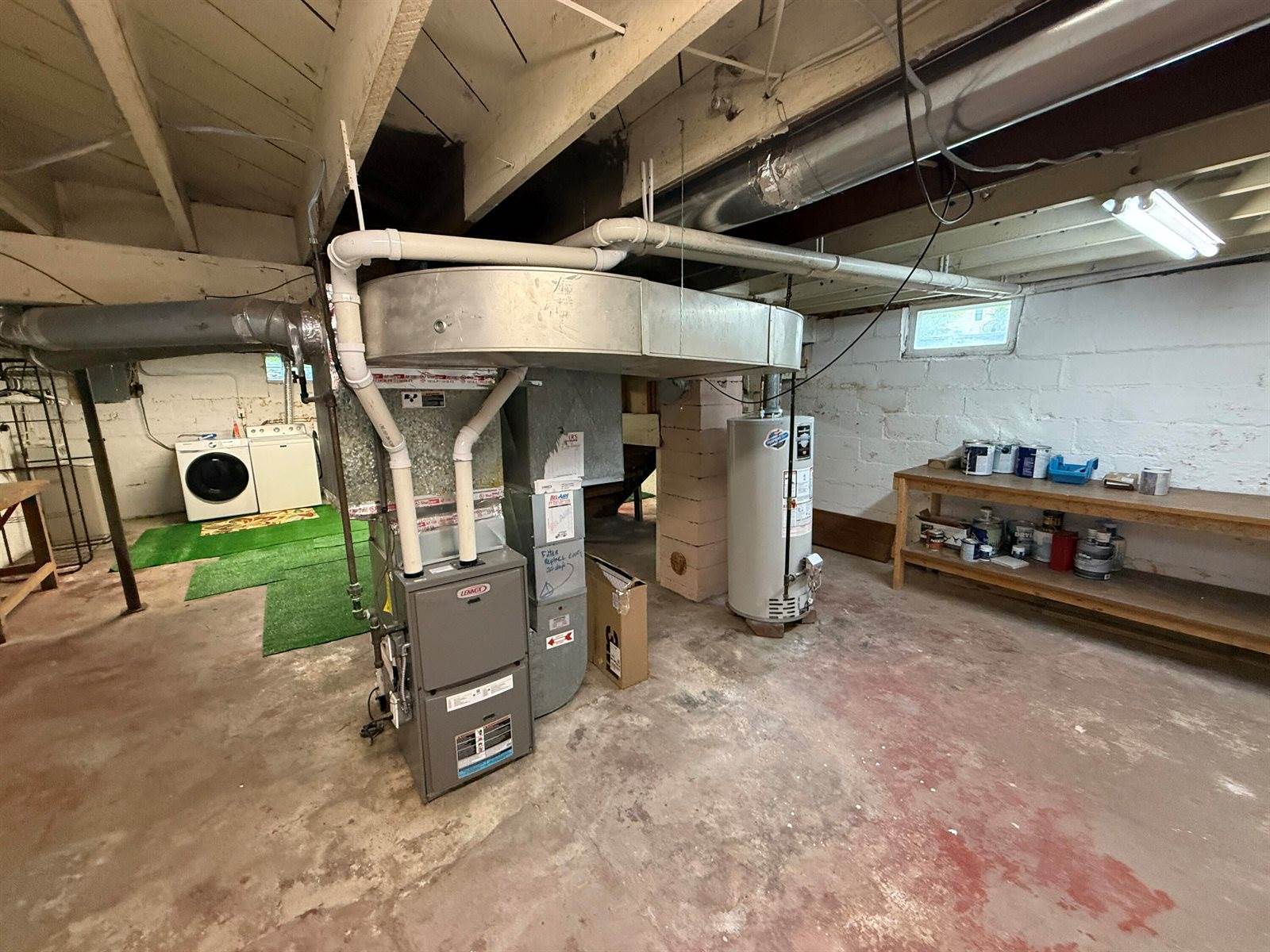 1316 Vassar Drive, Kalamazoo, MI 49001