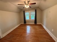 1316 Vassar Drive, Kalamazoo, MI 49001