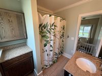 1316 Vassar Drive, Kalamazoo, MI 49001