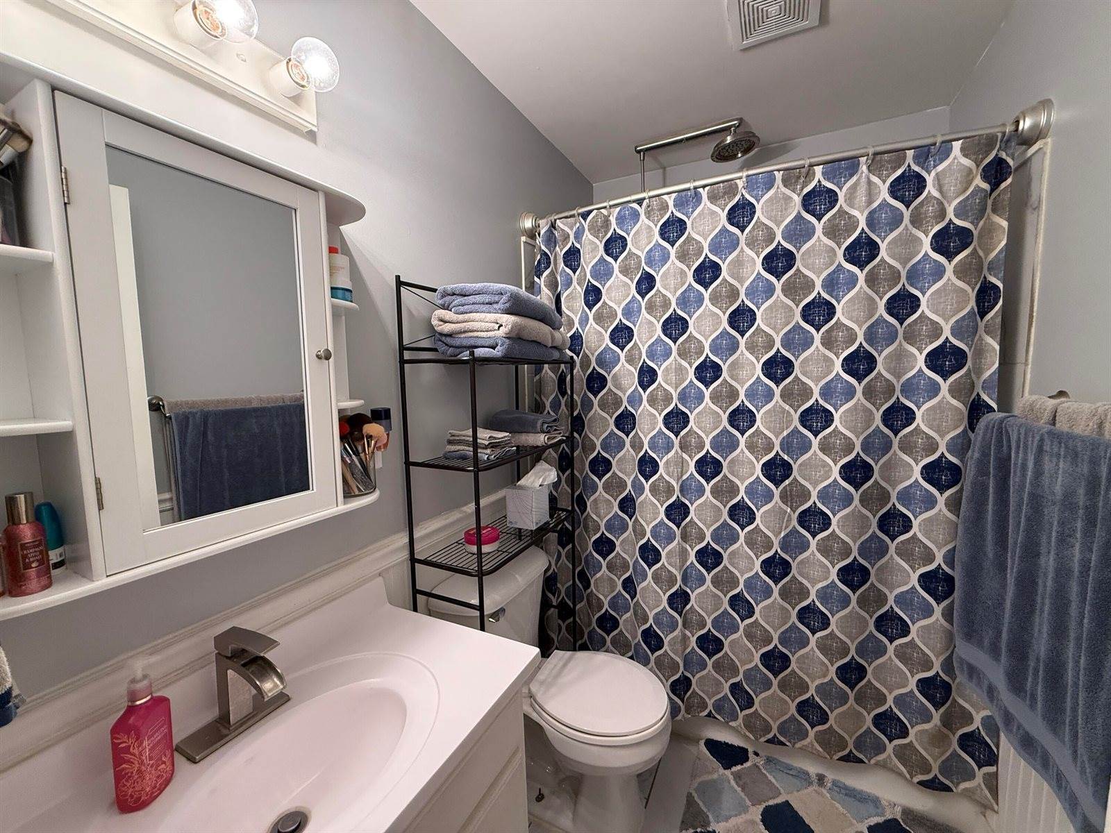 516 Cooper Avenue, Kalamazoo, MI 49048